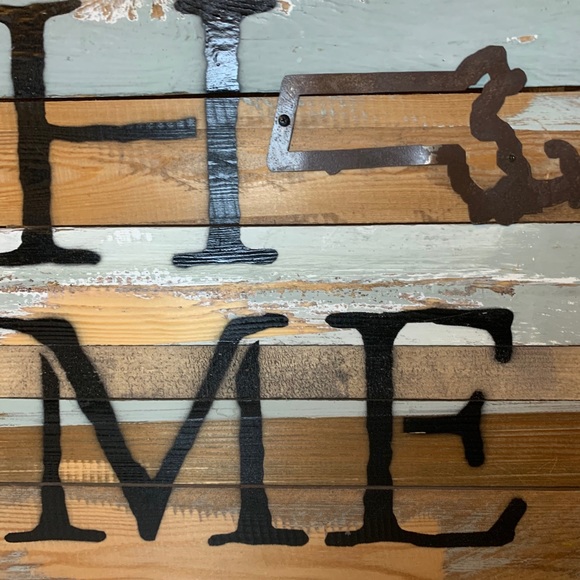 Home Sign - Picture 3 of 6